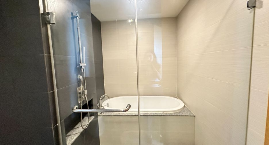 Condo en alquiler de 1 habitaciones en Khlong Toei, Bangkok