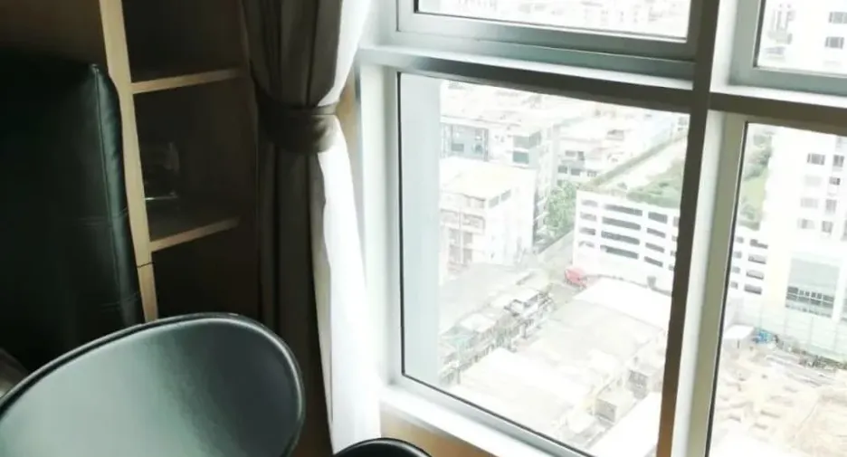 For sale and for rent 2 bedrooms condo in Khlong San, Bangkok