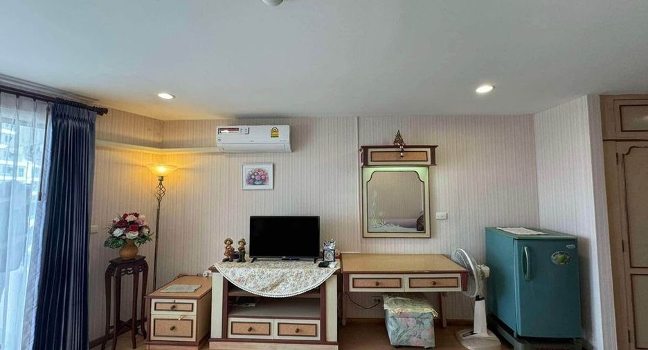 For sale studio condo in Cha Am, Phetchaburi
