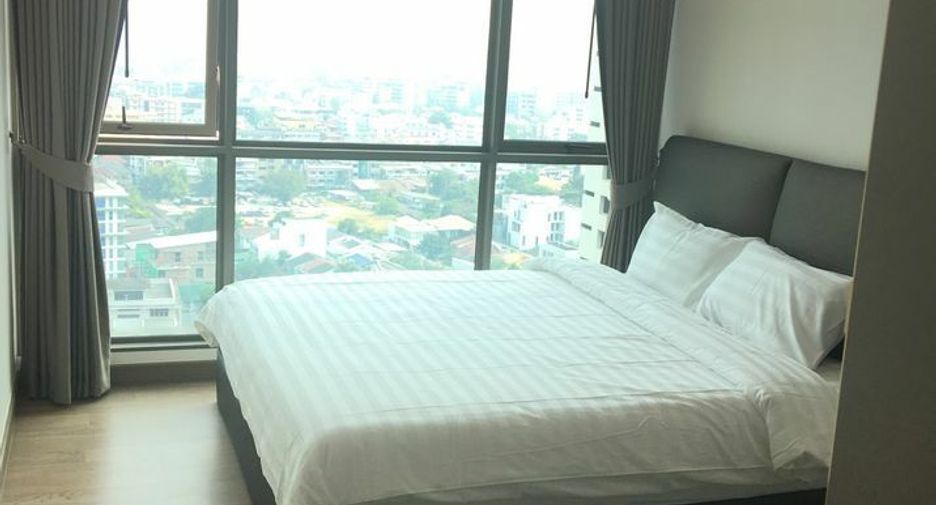 For rent 1 bed condo in Watthana, Bangkok