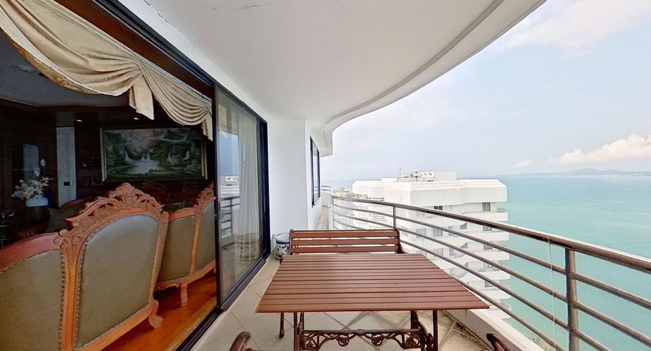 For rent 2 bedrooms condo in Bang Lamung, Chonburi