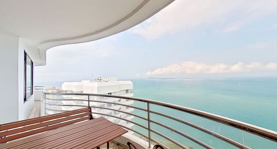 For rent 2 bedrooms condo in Bang Lamung, Chonburi