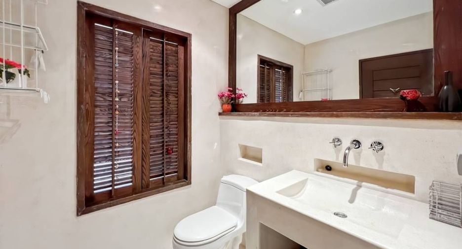 For sale 2 bedrooms condo in Hua Hin, Prachuap Khiri Khan
