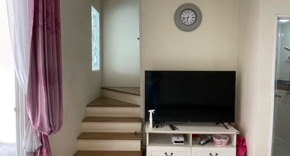 For sale 4 bedrooms townhouse in Rat Burana, Bangkok