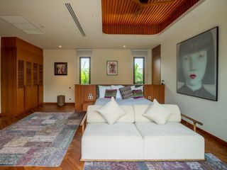 For sale 4 bedrooms villa in Thalang, Phuket