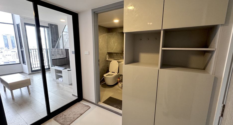 For rent 1 bed condo in Huai Khwang, Bangkok