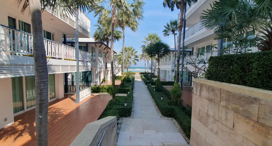For sale 3 bedrooms condo in Hua Hin, Prachuap Khiri Khan