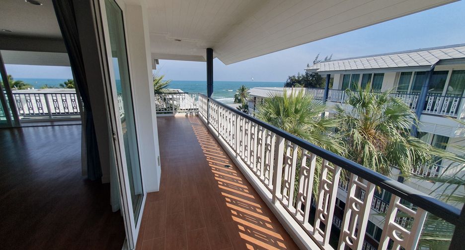 For sale 3 bedrooms condo in Hua Hin, Prachuap Khiri Khan