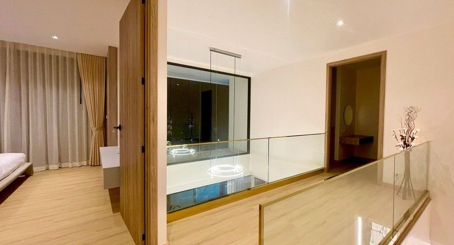 For sale 3 bedrooms villa in Mueang Phuket, Phuket