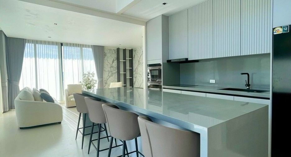 For sale 3 bedrooms villa in Mueang Phuket, Phuket