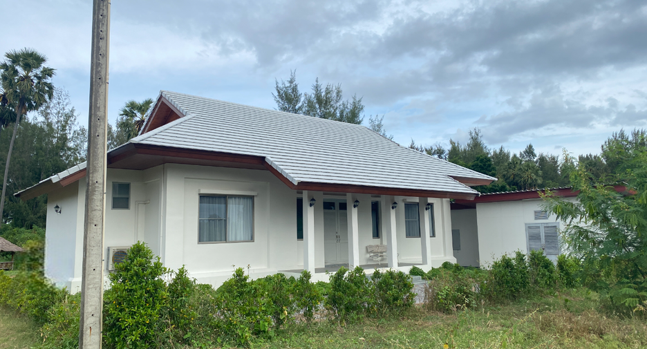 For sale 2 bedrooms house in Bang Saphan, Prachuap Khiri Khan