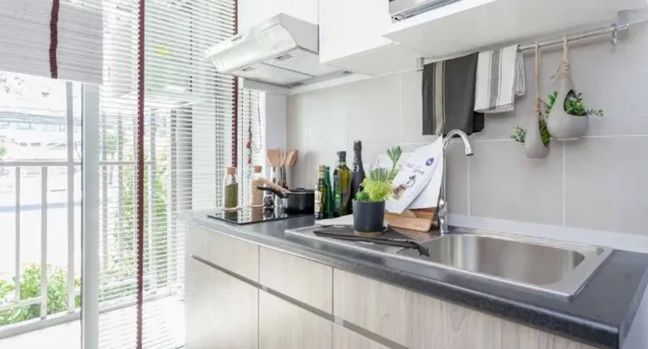 For sale 1 Beds condo in Mueang Samut Prakan, Samut Prakan