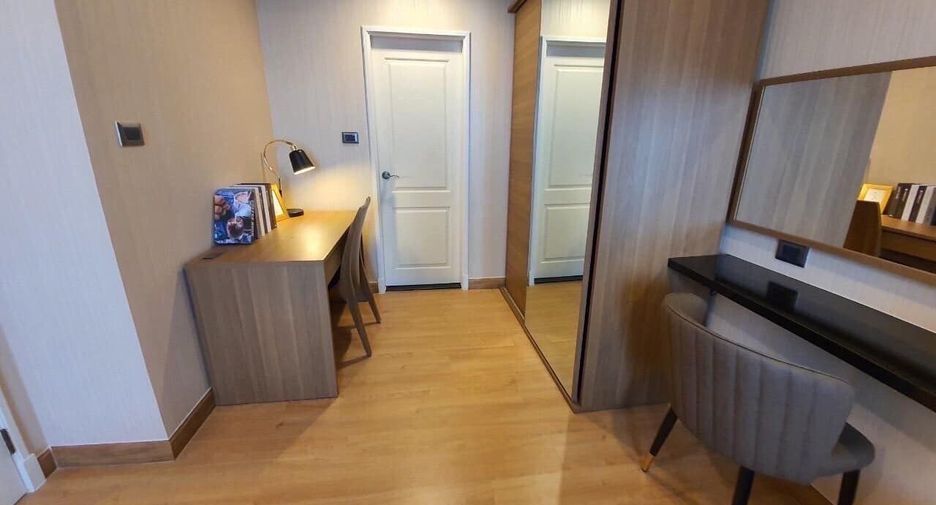 For rent 1 bed condo in Huai Khwang, Bangkok