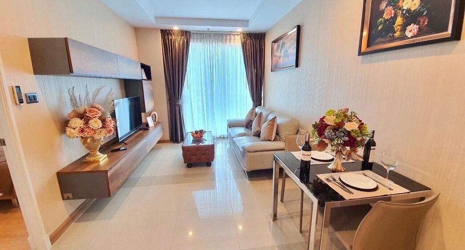 For rent 1 bed condo in Huai Khwang, Bangkok