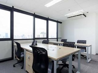 For rent 1 bed townhouse in Watthana, Bangkok