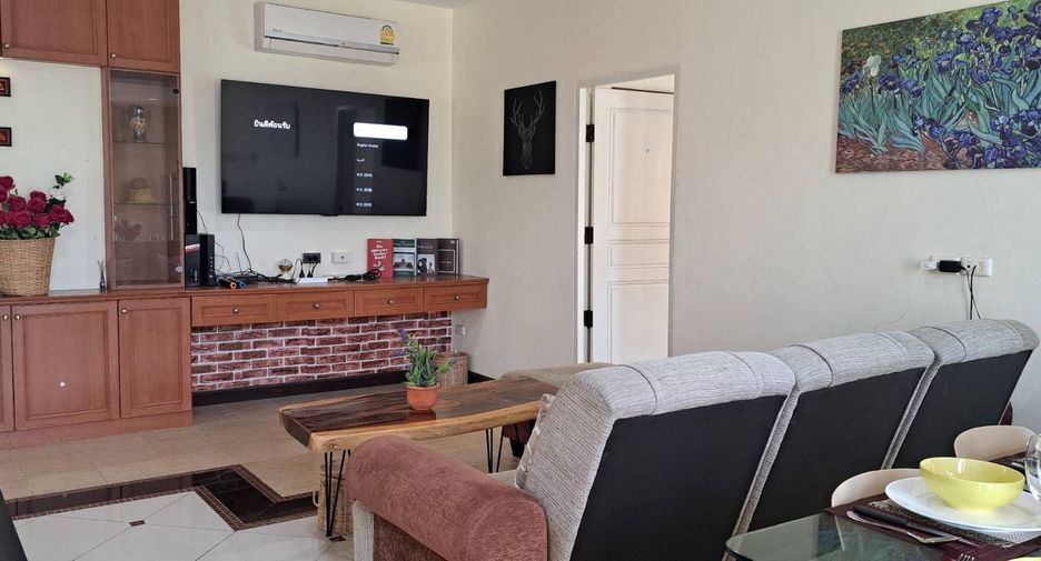 For rent 4 bedrooms villa in Bang Lamung, Chonburi