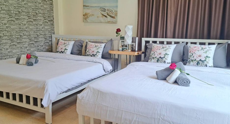 For rent 4 bedrooms villa in Bang Lamung, Chonburi