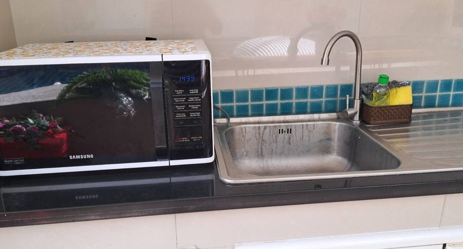 For rent 4 bedrooms villa in Bang Lamung, Chonburi