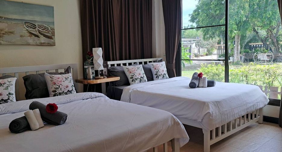 For rent 4 bedrooms villa in Bang Lamung, Chonburi