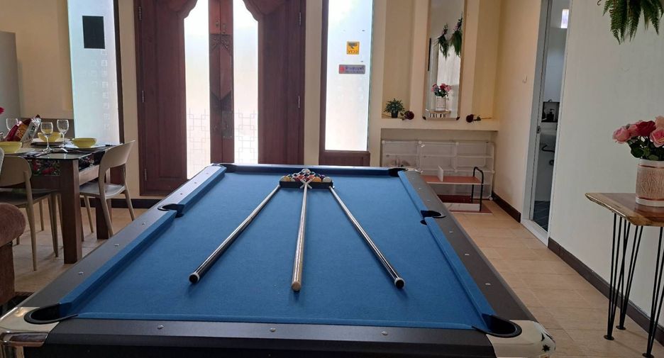 For rent 4 bedrooms villa in Bang Lamung, Chonburi