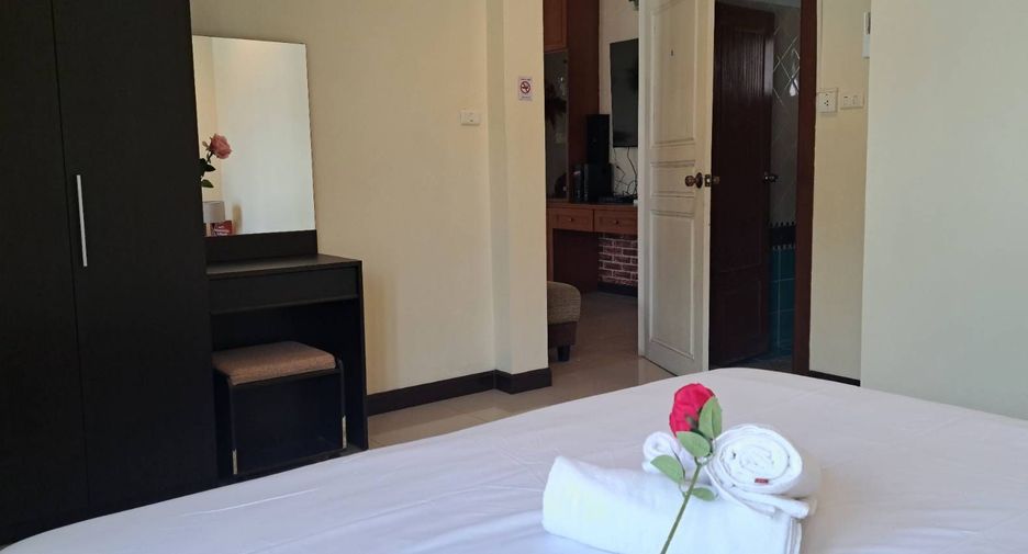 For rent 4 bedrooms villa in Bang Lamung, Chonburi