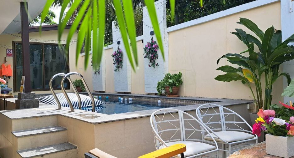 For rent 4 bedrooms villa in Bang Lamung, Chonburi