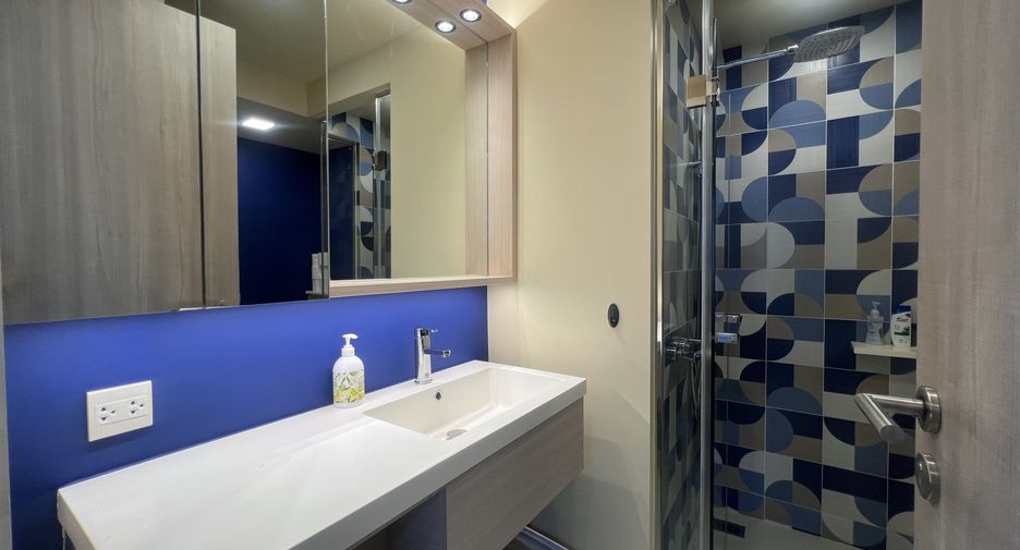 For rent 2 bedrooms condo in Hua Hin, Prachuap Khiri Khan