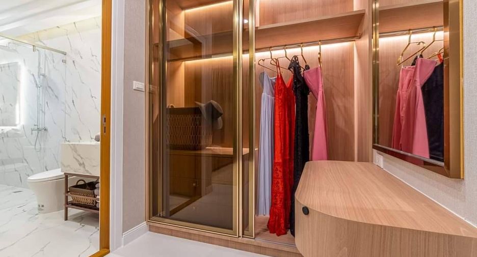 Продажа 4 спальни дом в Банг Ламунг, Чонбури