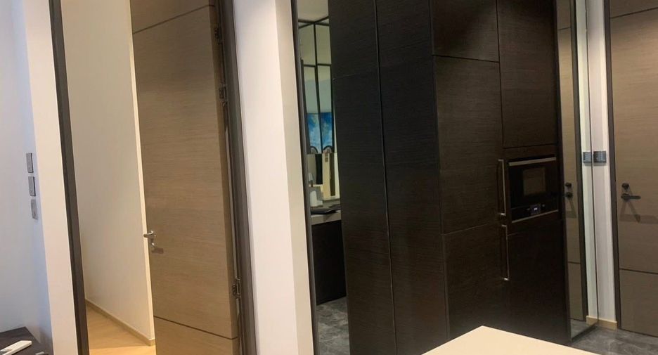 For rent 1 bed condo in Pathum Wan, Bangkok