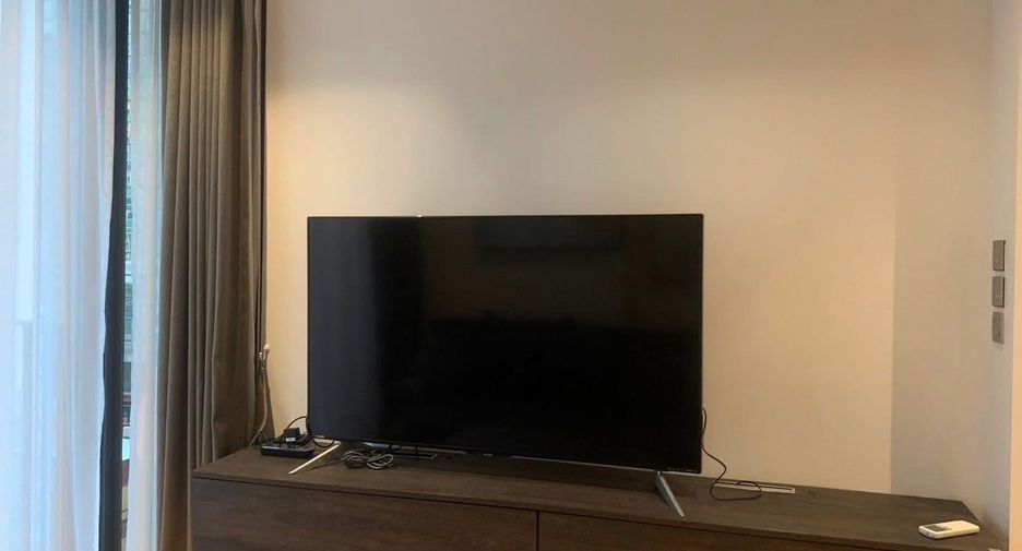 For rent 1 bed condo in Pathum Wan, Bangkok