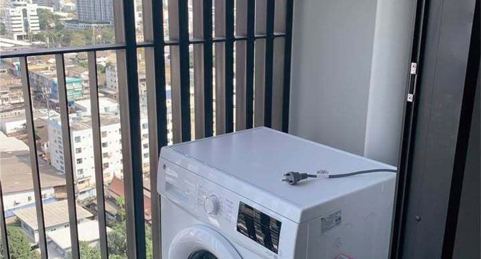 Wohnung zur Miete mit 1 Zimmer in Chom Thong, Bangkok