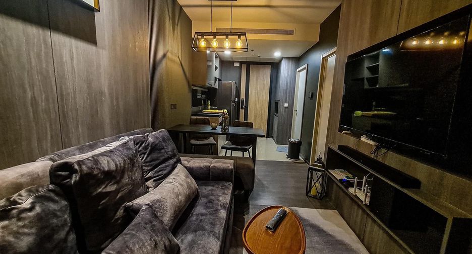 For rent 1 bed condo in Khlong Toei, Bangkok
