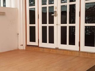 Reihenhaus zur Miete mit 5 Zimmer in Watthana, Bangkok