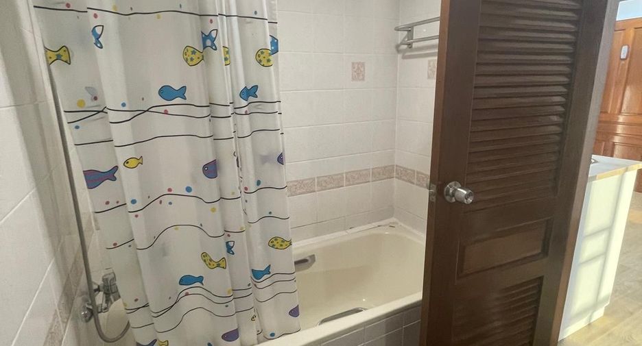 For rent 1 bed apartment in Huai Khwang, Bangkok