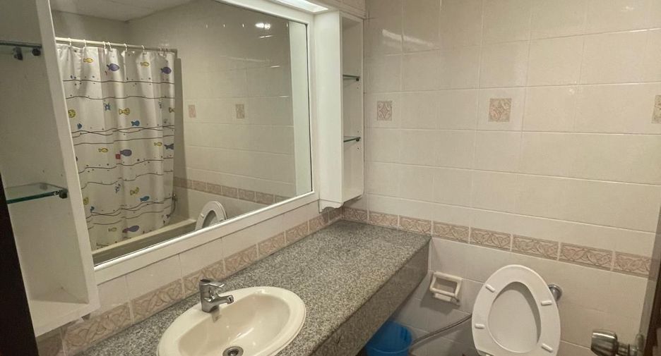 For rent 1 bed apartment in Huai Khwang, Bangkok