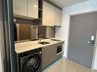 For rent studio condo in Huai Khwang, Bangkok
