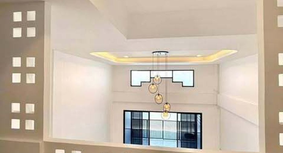 For sale 3 bedrooms townhouse in Mueang Phuket, Phuket