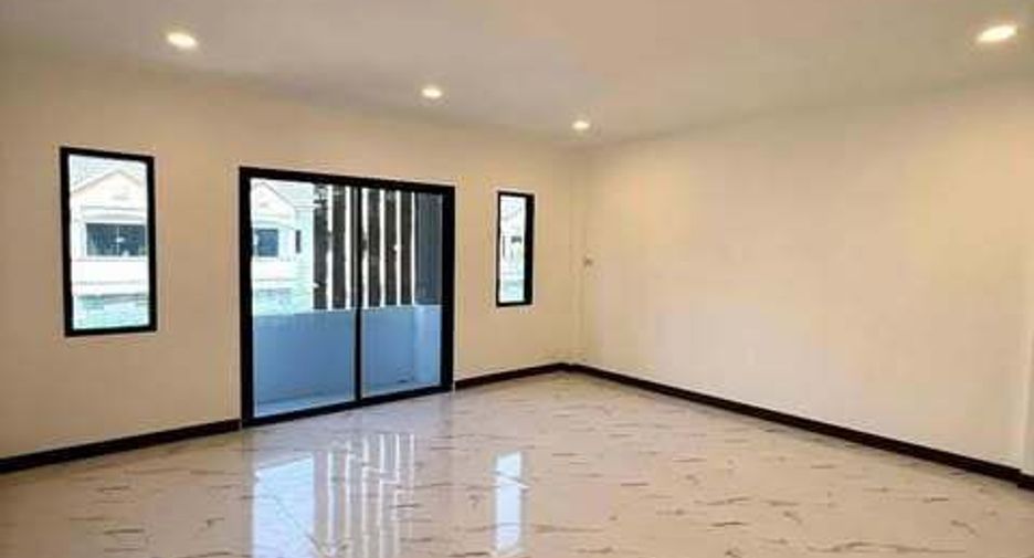 For sale 3 bedrooms townhouse in Mueang Phuket, Phuket