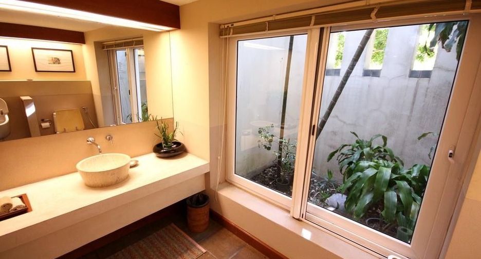 Villa zum Kauf mit 7 Zimmer in Mueang Phetchaburi, Phetchaburi