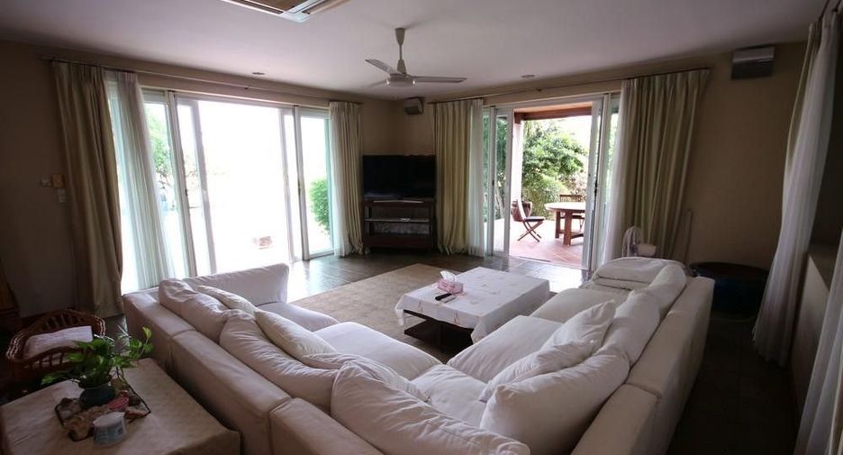 Villa zum Kauf mit 7 Zimmer in Mueang Phetchaburi, Phetchaburi