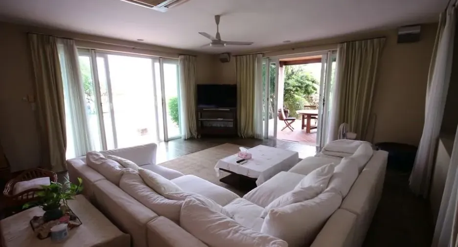 Villa zum Kauf mit 7 Zimmer in Mueang Phetchaburi, Phetchaburi