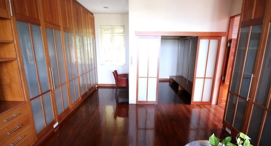 Villa zum Kauf mit 7 Zimmer in Mueang Phetchaburi, Phetchaburi
