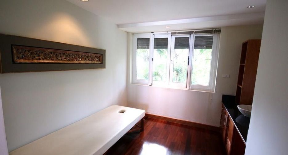 Villa zum Kauf mit 7 Zimmer in Mueang Phetchaburi, Phetchaburi