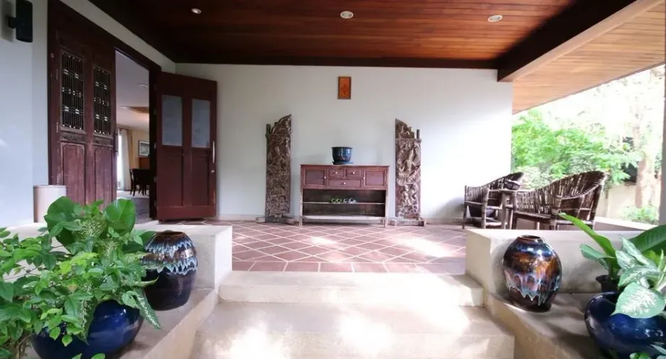 Villa zum Kauf mit 7 Zimmer in Mueang Phetchaburi, Phetchaburi