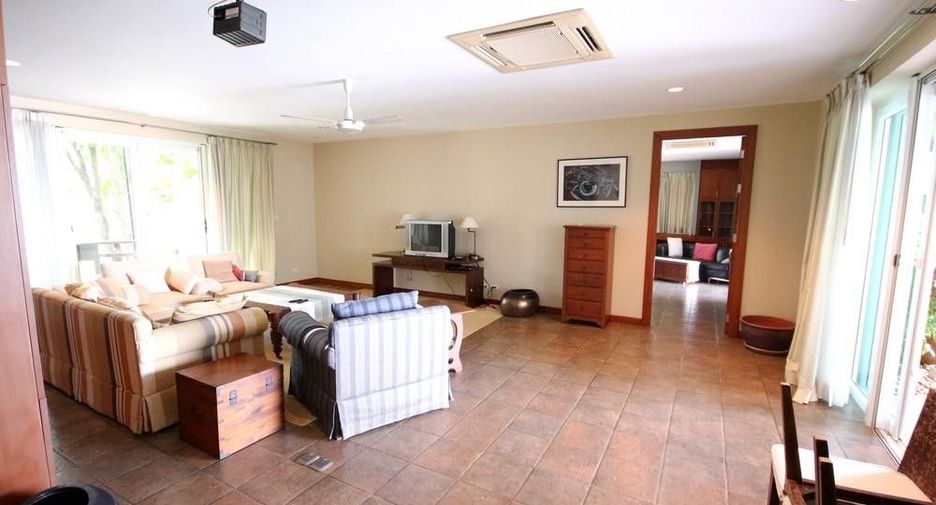Villa zum Kauf mit 7 Zimmer in Mueang Phetchaburi, Phetchaburi