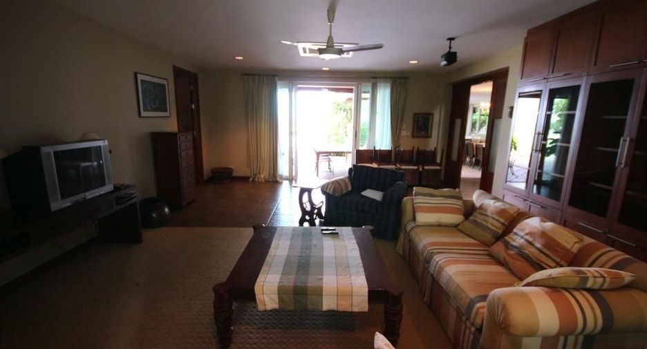 Villa zum Kauf mit 7 Zimmer in Mueang Phetchaburi, Phetchaburi
