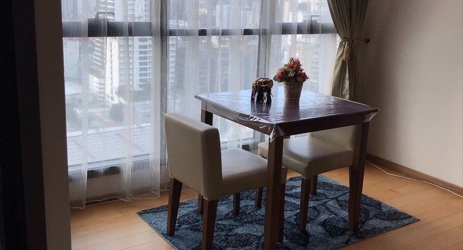 For rent 1 bed condo in Khlong Toei, Bangkok