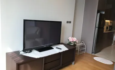 Condo en alquiler de 1 habitaciones en Khlong Toei, Bangkok