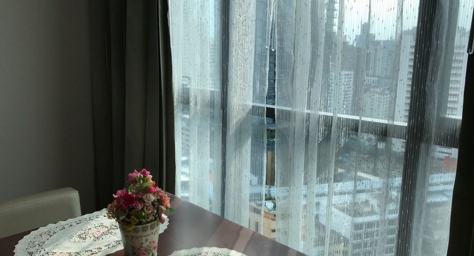 For rent 1 bed condo in Khlong Toei, Bangkok
