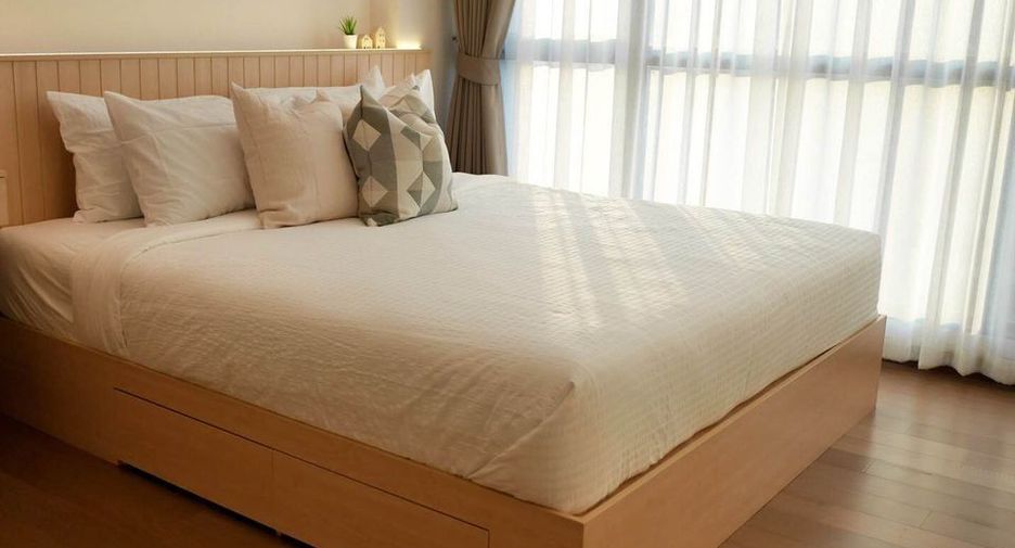For rent 1 bed condo in Watthana, Bangkok